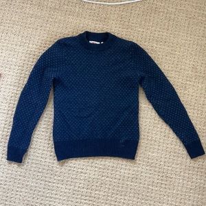 FJall raven womens xs navy sweater